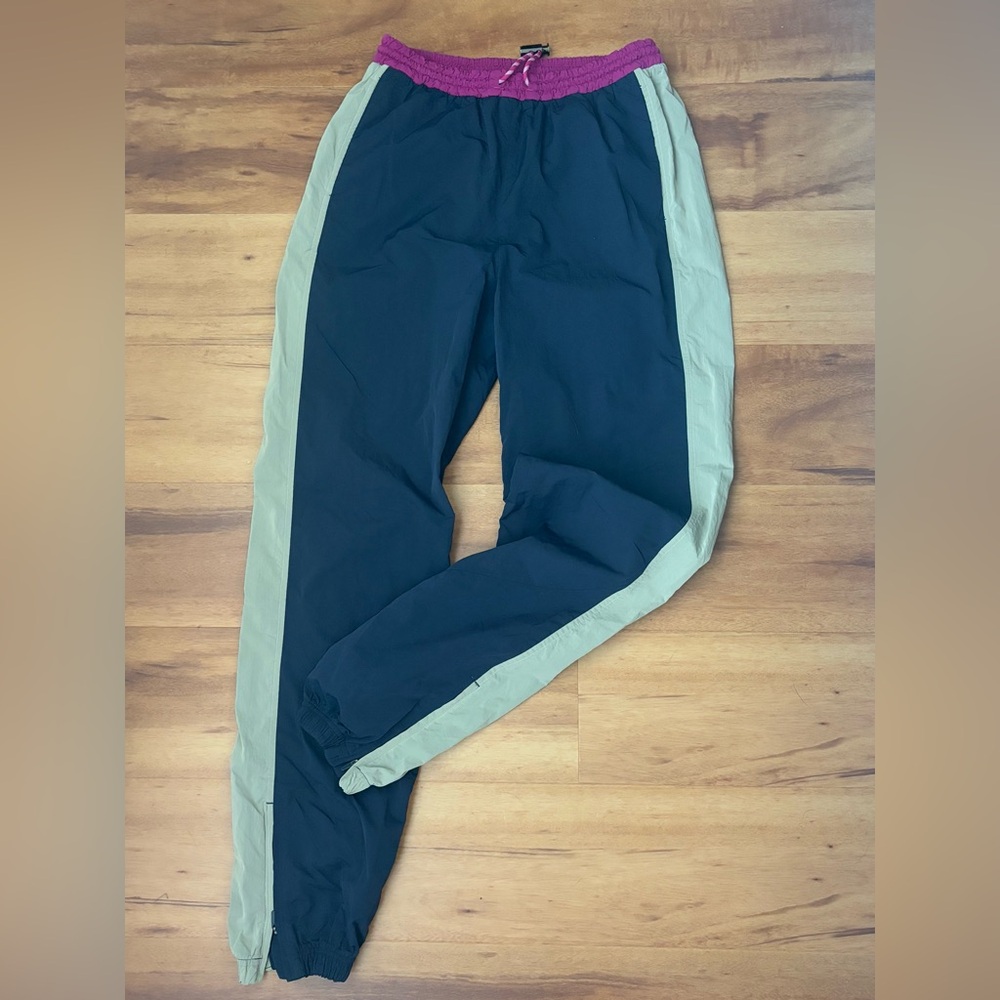 LIMITED EDITION LULULEMON JOGGERS